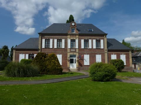 Élagueur Sainte-Opportune-du-Bosc