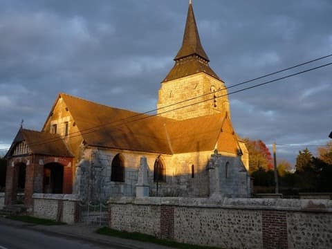 Élagueur Surtauville